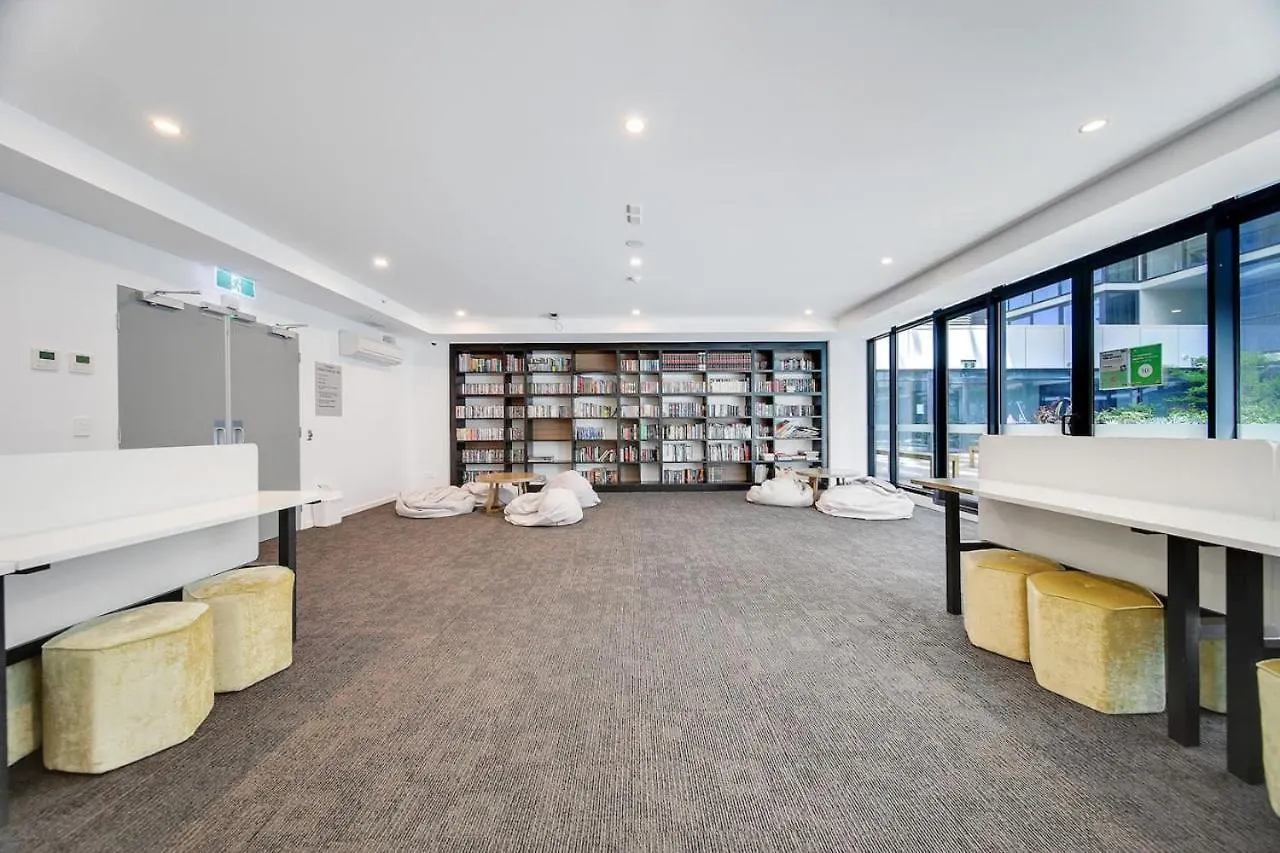 Serene Stay - 1Br Apt With Pool, Gym, Steam, Sauna Adelaide Apartment
